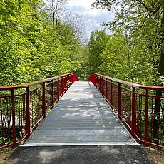Eine Brücke mit Wiedererkennungswert - an unserem heutigen Brückentag in📍Stuttgart, genauer gesagt in Stuttgart-Sillenb...