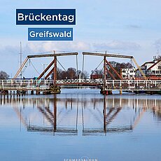 Donnerstag ist Brückentag – und heute befinden wir uns in Greifswald! Im Jahr 2015 wurde die historische Klappbrücke übe...
